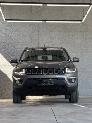 JEEP COMPASS 2.0 16V DIESEL LONGITUDE 4X4 AUTOMÁTICO JEEP COMPASS 2.0 16V DIESEL LONGITUDE 4X4 AUTOMÁTICO