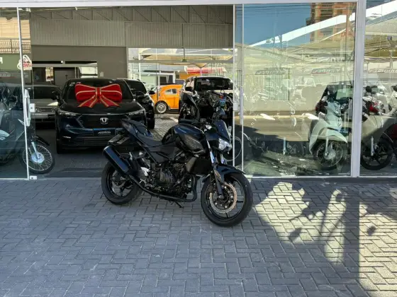 KAWASAKI Z400 KAWASAKI Z400