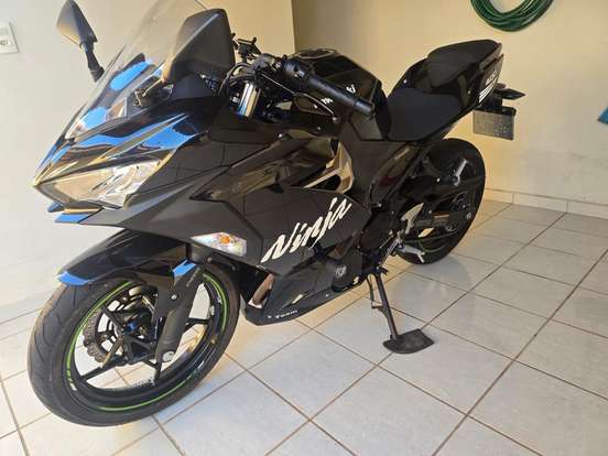 KAWASAKI-NINJA 400-2021