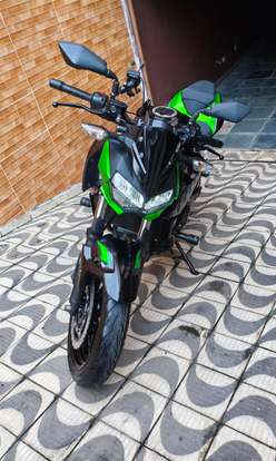 KAWASAKI-Z400-2022