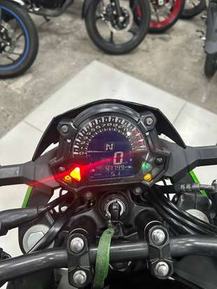 KAWASAKI-Z400-2020