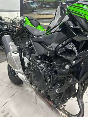 KAWASAKI-Z400-2020