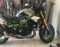 KAWASAKI Z900 KAWASAKI Z900