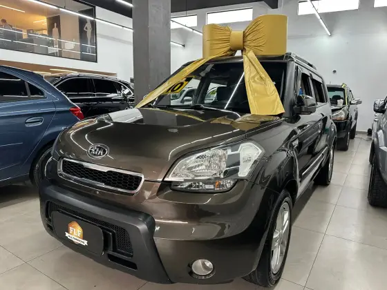 KIA SOUL 1.6 EX 16V GASOLINA 4P AUTOMÁTICO KIA SOUL 1.6 EX 16V GASOLINA 4P AUTOMÁTICO