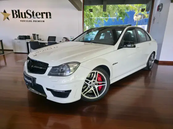 MERCEDES-BENZ C 63 AMG 6.3 SEDAN V8 GASOLINA 4P AUTOMATICO MERCEDES-BENZ C 63 AMG 6.3 SEDAN V8 GASOLINA 4P AUTOMATICO