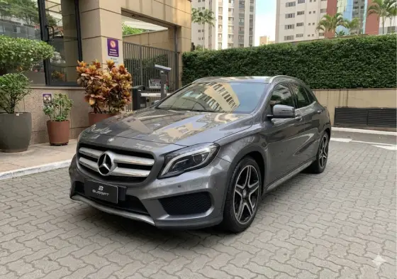 MERCEDES-BENZ GLA 250 2.0 16V TURBO GASOLINA SPORT 4P AUTOMÁTICO