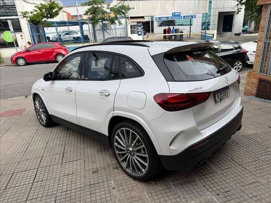 MERCEDES-BENZ-GLA 35 AMG-2.0 MHEV 4MATIC SPEEDSHIFT MERCEDES-BENZ-GLA 35 AMG-2024
