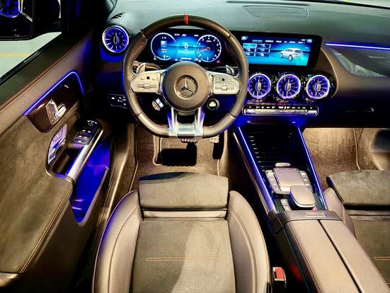 MERCEDES-BENZ-GLA 35 AMG-2.0 CGI GASOLINA 4MATIC SPEEDSHIFT MERCEDES-BENZ-GLA 35 AMG-2023