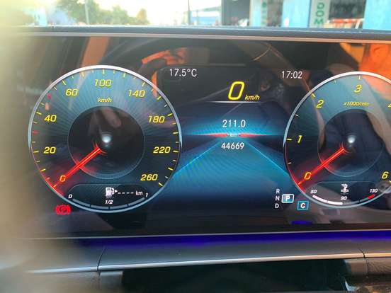 MERCEDES-BENZ-GLE 400d-3.0 V6 DIESEL 4MATIC 9G-TRONIC MERCEDES-BENZ-GLE 400d-2022