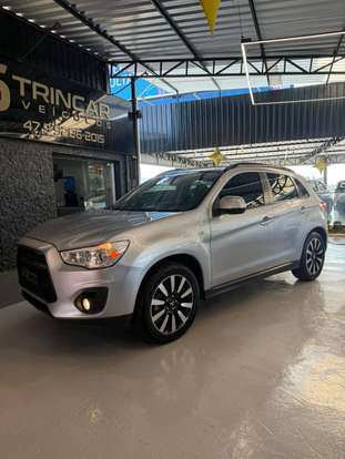MITSUBISHI-ASX-2015