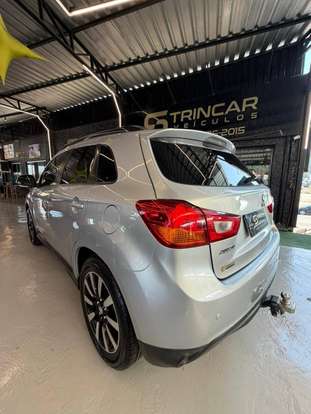 MITSUBISHI-ASX-2015