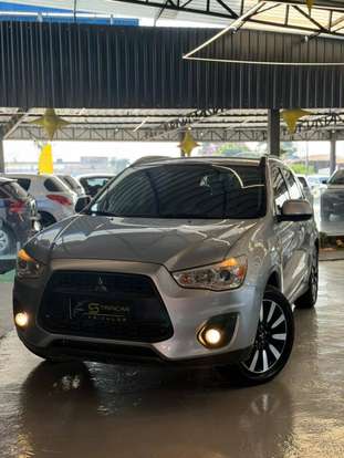 MITSUBISHI-ASX-2015