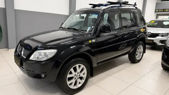 MITSUBISHI PAJERO TR4 2.0 4X2 16V 140CV FLEX 4P AUTOMÁTICO MITSUBISHI PAJERO TR4 2.0 4X2 16V 140CV FLEX 4P AUTOMÁTICO