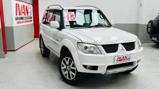 MITSUBISHI PAJERO TR4 2.0 4X4 16V 140CV FLEX 4P AUTOMÁTICO
