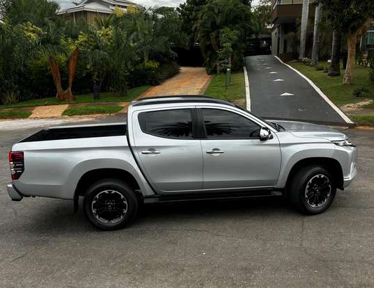 MITSUBISHI-L200 TRITON-2022