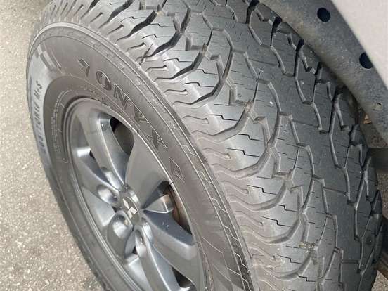 MITSUBISHI-L200 TRITON-3.5 HPE 4X4 CD V6 24V FLEX 4P AUTOMÁTICO MITSUBISHI-L200 TRITON-2013