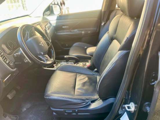 MITSUBISHI-OUTLANDER-2.0 MIVEC GASOLINA HPE AUTOMÁTICO MITSUBISHI-OUTLANDER-2018
