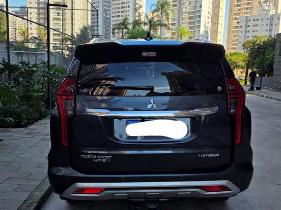 MITSUBISHI-PAJERO SPORT-2.4 16V MIVEC TURBO DIESEL HPE-S AWD AUTOMÁTICO MITSUBISHI-PAJERO SPORT-2023