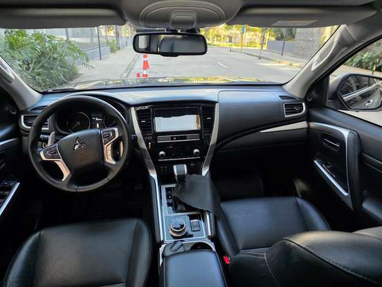 MITSUBISHI-PAJERO SPORT-2.4 16V MIVEC TURBO DIESEL HPE-S AWD AUTOMÁTICO MITSUBISHI-PAJERO SPORT-2023
