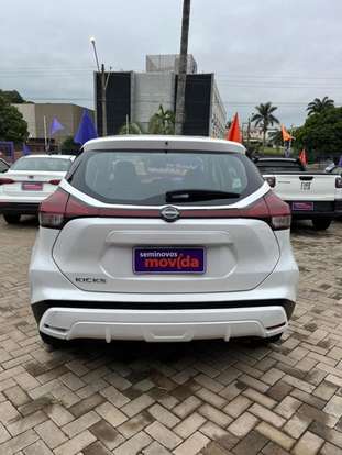 NISSAN-KICKS PLAY-1.6 16V FLEXSTART ACTIVE PLUS XTRONIC NISSAN-KICKS PLAY-2025