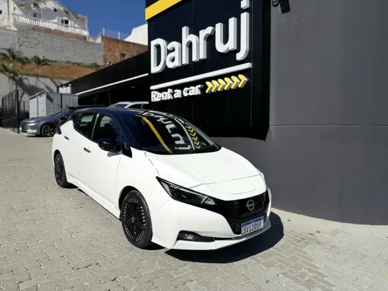NISSAN LEAF B12P 40 ELÉTRICO NISSAN LEAF B12P 40 ELÉTRICO