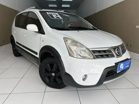 NISSAN LIVINA 1.8 SL X-GEAR 16V FLEX 4P AUTOMÁTICO NISSAN LIVINA 1.8 SL X-GEAR 16V FLEX 4P AUTOMÁTICO