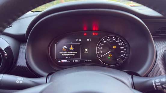 NISSAN-KICKS-2022