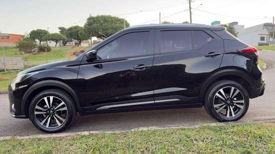 NISSAN-KICKS-2022