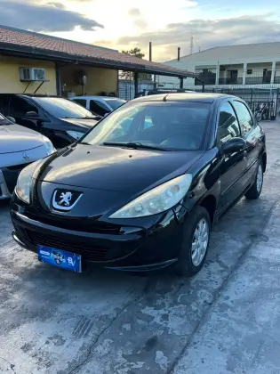 PEUGEOT 207 1.4 XR 8V FLEX 4P MANUAL PEUGEOT 207 1.4 XR 8V FLEX 4P MANUAL