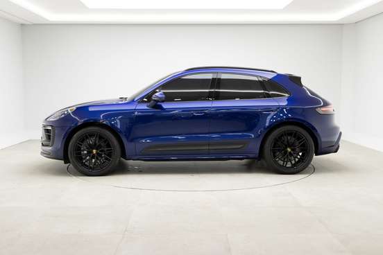 PORSCHE-MACAN-2023