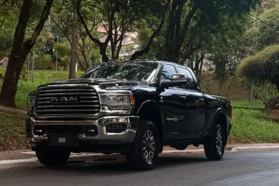RAM 3500 6.7 I6 TURBO DIESEL LIMITED LONGHORN CD 4X4 AUTOMÁTICO RAM 3500 6.7 I6 TURBO DIESEL LIMITED LONGHORN CD 4X4 AUTOMÁTICO