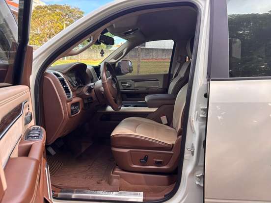 RAM-2500-6.7 I6 TURBO DIESEL LARAMIE CD 4X4 AUTOMÁTICO RAM-2500-2021