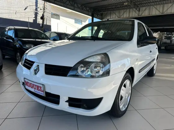 RENAULT CLIO 1.0 CAMPUS 16V FLEX 4P MANUAL RENAULT CLIO 1.0 CAMPUS 16V FLEX 4P MANUAL