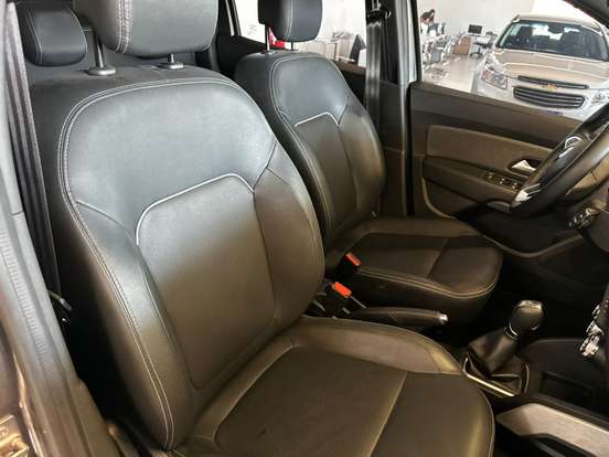 RENAULT-DUSTER-2024