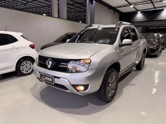 RENAULT DUSTER OROCH 1.6 16V FLEX DYNAMIQUE 4P MANUAL RENAULT DUSTER OROCH 1.6 16V FLEX DYNAMIQUE 4P MANUAL