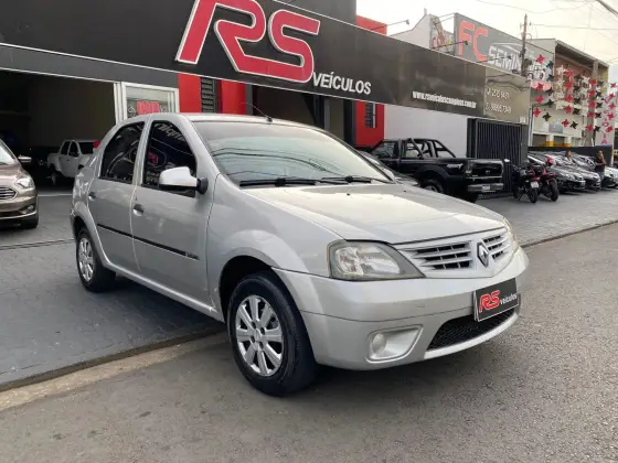 RENAULT LOGAN 1.0 AUTHENTIQUE 16V FLEX 4P MANUAL RENAULT LOGAN 1.0 AUTHENTIQUE 16V FLEX 4P MANUAL