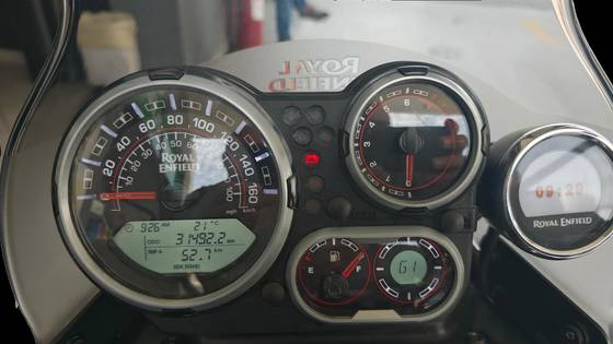 ROYAL ENFIELD HIMALAYAN 