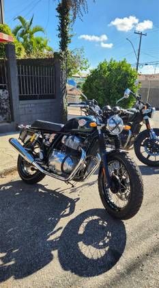 ROYAL ENFIELD INTERCEPTOR 