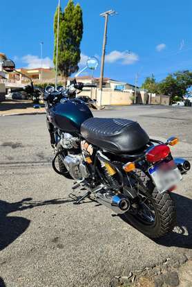 ROYAL ENFIELD-INTERCEPTOR-2024