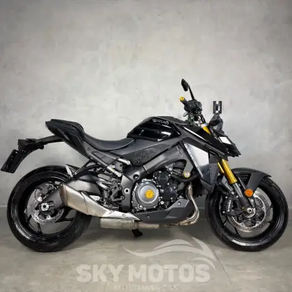 SUZUKI GSX-S1000GT ABS SUZUKI GSX-S1000GT ABS