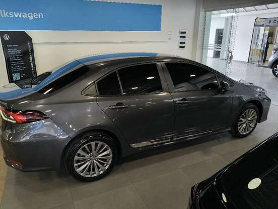 TOYOTA-COROLLA-2023