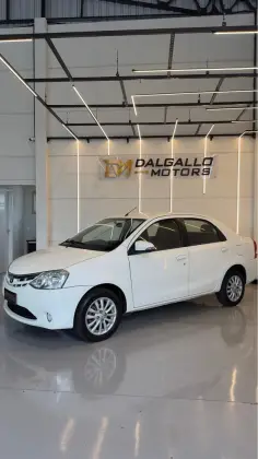 TOYOTA ETIOS 1.5 XLS SEDAN 16V FLEX 4P MANUAL TOYOTA ETIOS 1.5 XLS SEDAN 16V FLEX 4P MANUAL