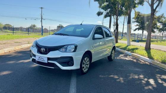 TOYOTA ETIOS 1.3 X 16V FLEX 4P MANUAL