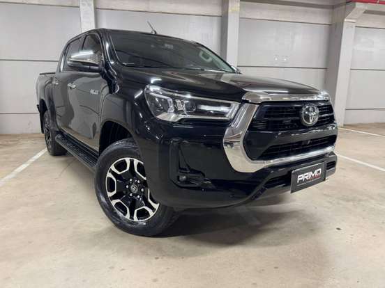 TOYOTA-HILUX-2024