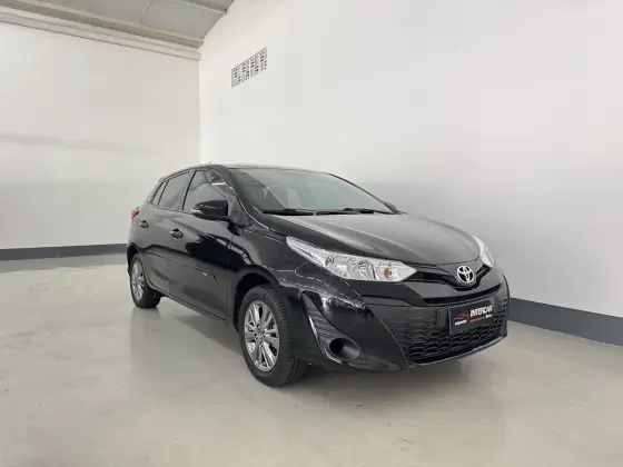 TOYOTA YARIS 1.5 16V FLEX SEDAN XL PLUS CONNECT MULTIDRIVE TOYOTA YARIS 1.5 16V FLEX SEDAN XL PLUS CONNECT MULTIDRIVE