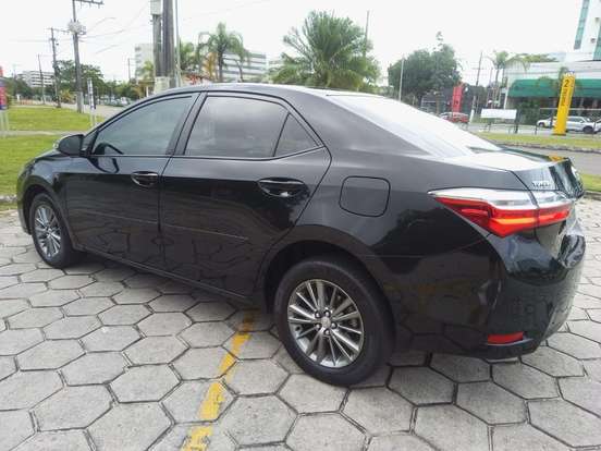 TOYOTA-COROLLA-1.8 GLI 16V FLEX 4P AUTOMÁTICO TOYOTA-COROLLA-2018
