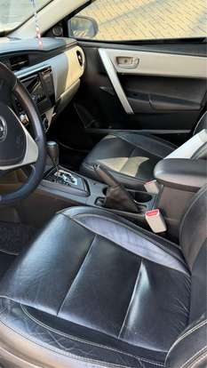 TOYOTA-COROLLA-2019