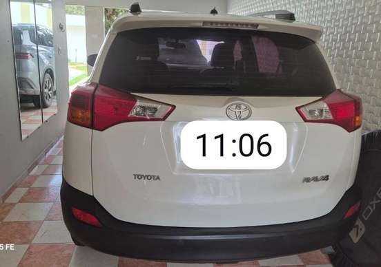 TOYOTA-RAV4-2.0 4X2 16V GASOLINA 4P AUTOMÁTICO TOYOTA-RAV4-2014