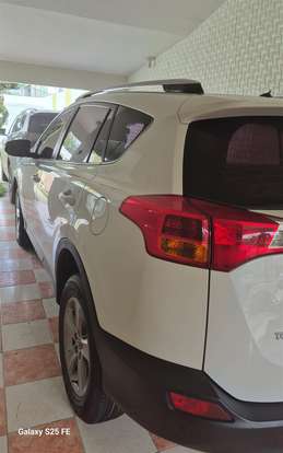 TOYOTA-RAV4-2.0 4X2 16V GASOLINA 4P AUTOMÁTICO TOYOTA-RAV4-2014