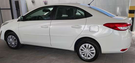 TOYOTA-YARIS-2020